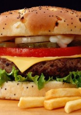 Hamburger, Patatine E Birrette Al Cambridge | 2night Eventi Verona