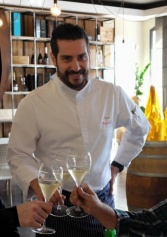 Brindisi per le feste? Nelle migliori enoteche e winebar di Brescia e provincia | 2night Eventi Brindisi per le feste? Nelle migliori enoteche e winebar di Brescia e provincia | 2night Eventi