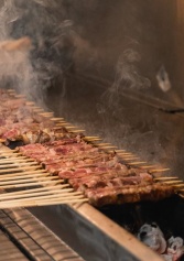 10, 100, 1000 Arrosticini: Quando La Specialità Abruzzese Si Gusta Qui A Roma | 2night Eventi Roma 10, 100, 1000 Arrosticini: Quando La Specialità Abruzzese Si Gusta Qui A Roma | 2night Eventi Roma