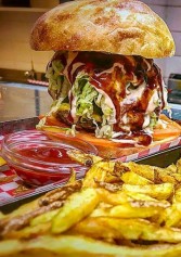 I Migliori Hamburger Giganti Di Roma. Solo I Palati Più Allenati Ci Riusciranno | 2night Eventi Roma I Migliori Hamburger Giganti Di Roma. Solo I Palati Più Allenati Ci Riusciranno | 2night Eventi Roma