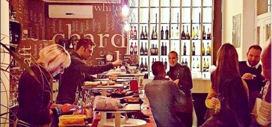 AperiJOEY: l'Aperitivo Top domenicale del Joey Bistrot Cafè AperiJOEY: l'Aperitivo Top domenicale del Joey Bistrot Cafè