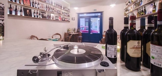 Dj Set di Coqò alla Vineria Sonora Dj Set di Coqò alla Vineria Sonora