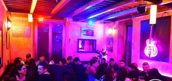 Storia vera: Angeli Rock e l'apertura straordinaria la sera di Pasqua Storia vera: Angeli Rock e l'apertura straordinaria la sera di Pasqua