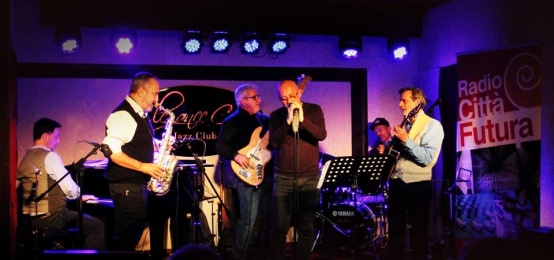 Live Jazz all'Elegance Cafè Live Jazz all'Elegance Cafè