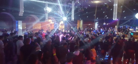 Venerdì notte al Plaza Disco Venerdì notte al Plaza Disco