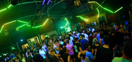 Notte techno al Queen's Club Notte techno al Queen's Club