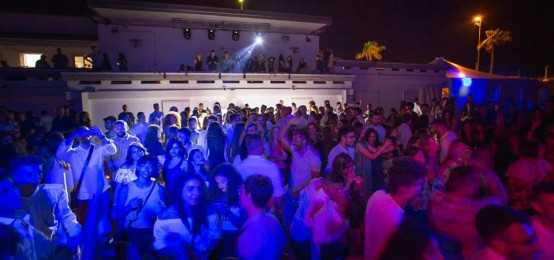 Live music e dj-set all'Albatros Live music e dj-set all'Albatros