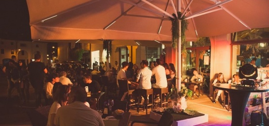 Aperitivo e dj set al Vintage Aperitivo e dj set al Vintage