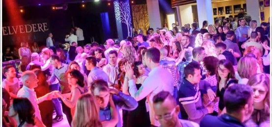 Noche Diferente al Club Ottantaquattro Noche Diferente al Club Ottantaquattro