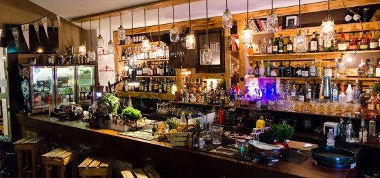 Il venerdì è puro live all'Aputea di Gallipoli Il venerdì è puro live all'Aputea di Gallipoli