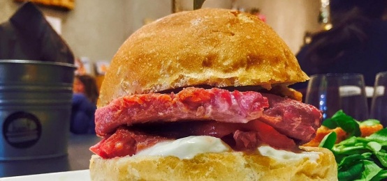 L'hamburger di HamP direttamente a casa tua L'hamburger di HamP direttamente a casa tua