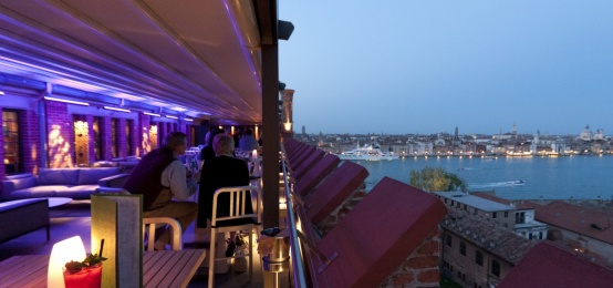 SkyVibes Opening Party allo Skyline SkyVibes Opening Party allo Skyline