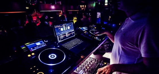 Flow, la domenica hip hop dell'11 Clubroom Flow, la domenica hip hop dell'11 Clubroom