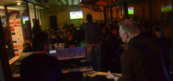 Happy Hour al Bar Mezzaluna City Happy Hour al Bar Mezzaluna City