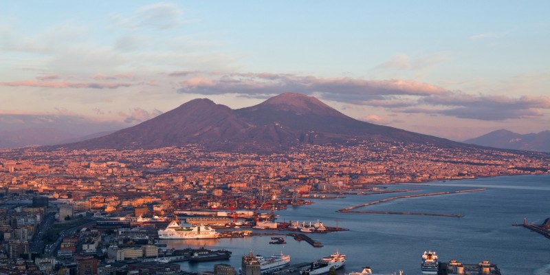 5 Panorami A Napoli Da Vedere Almeno Una Volta Nella Vita.