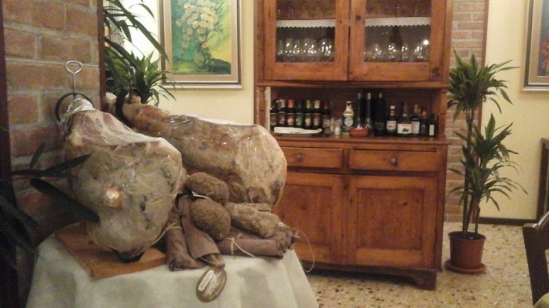 redattori licheri enoteca 15 gradi prosciutto