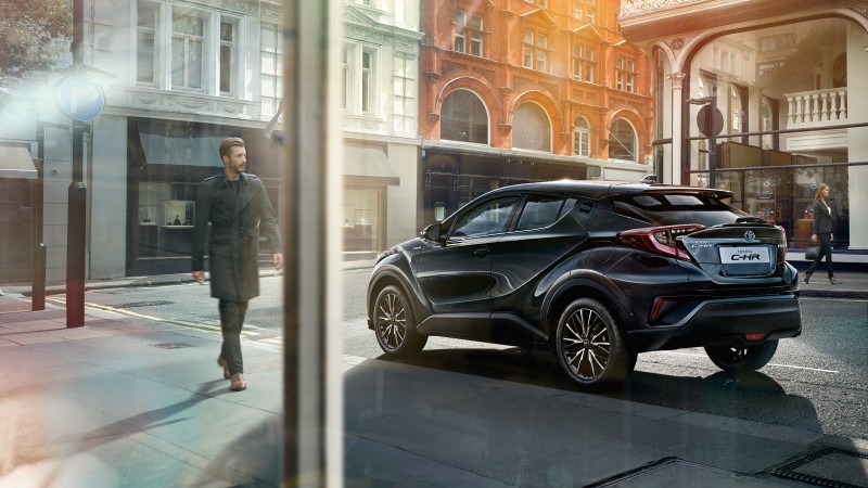 redattori licheri chr toyota