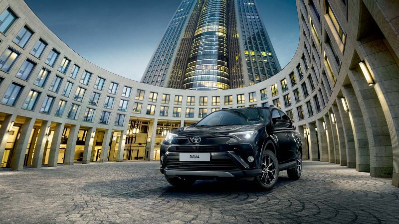 redattori licheri rav 4 toyota