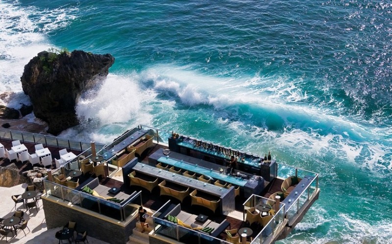 rock bar, bali