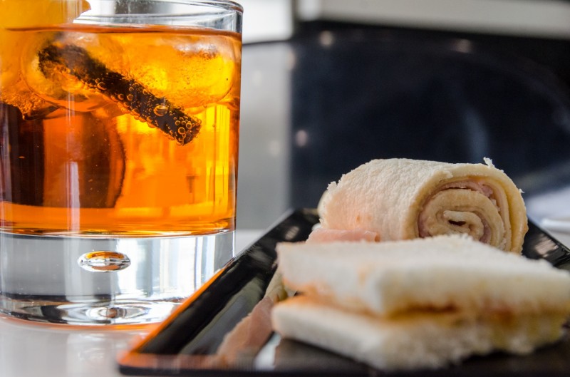 redattori licheri aperitivo pasticceria vittoria