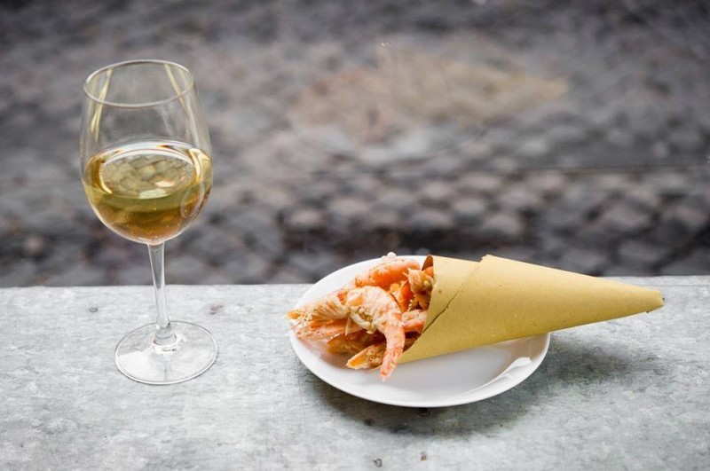 cosa mangiare a roma d'estate cartoccio fritti