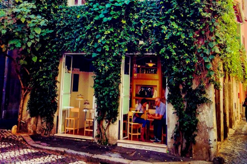 la casetta di madonna dei monti aperitivi monti rione edera cocktails quiches mini guida ai migliori aperitivi di roma quartiere per quartiere