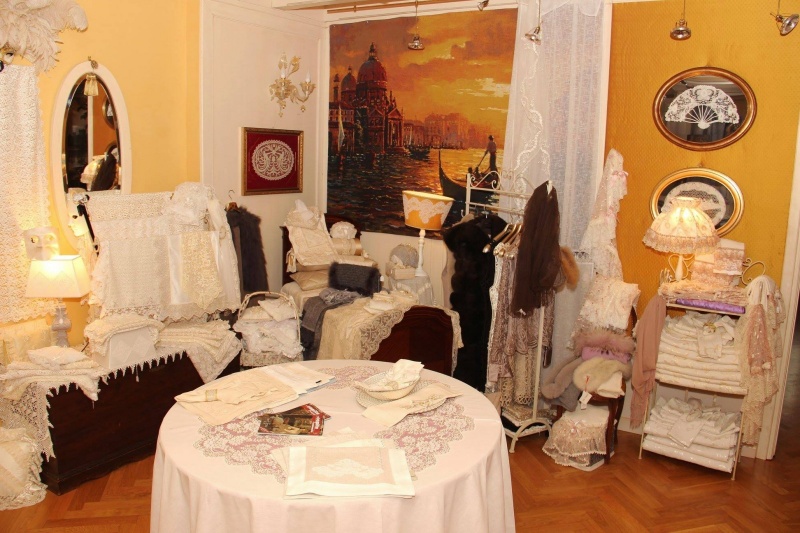 la perla gallery