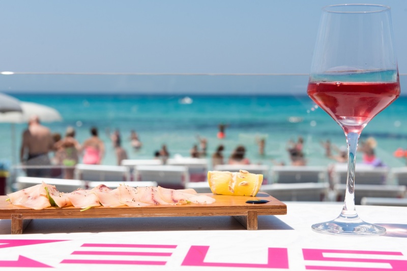 redattori licheri zeus aperitivo vista mare