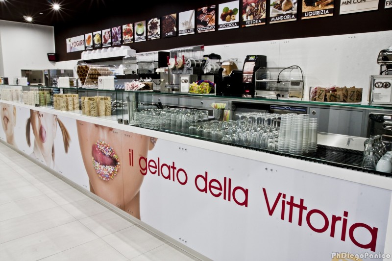 redattori licheri vittoria beach gelato