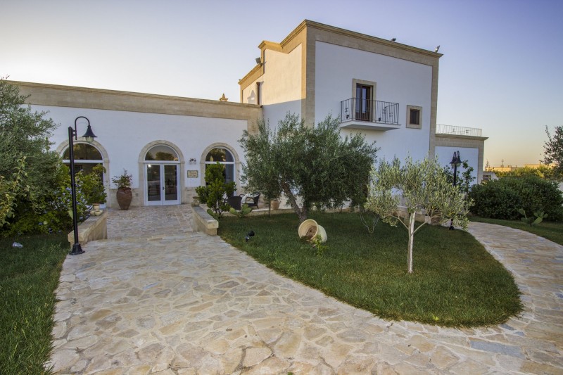 casale del murgese savelletri struttura