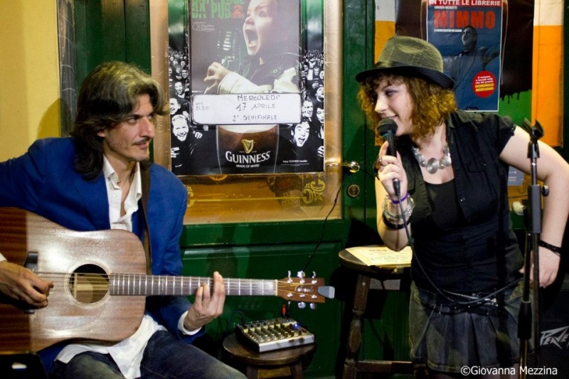 joy's pub live