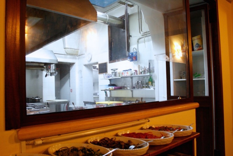 redattori licheri cucina a vista convitto