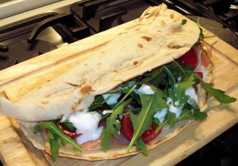 Veloce ed economica, dove mangiare la piadina a Napoli Veloce ed economica, dove mangiare la piadina a Napoli
