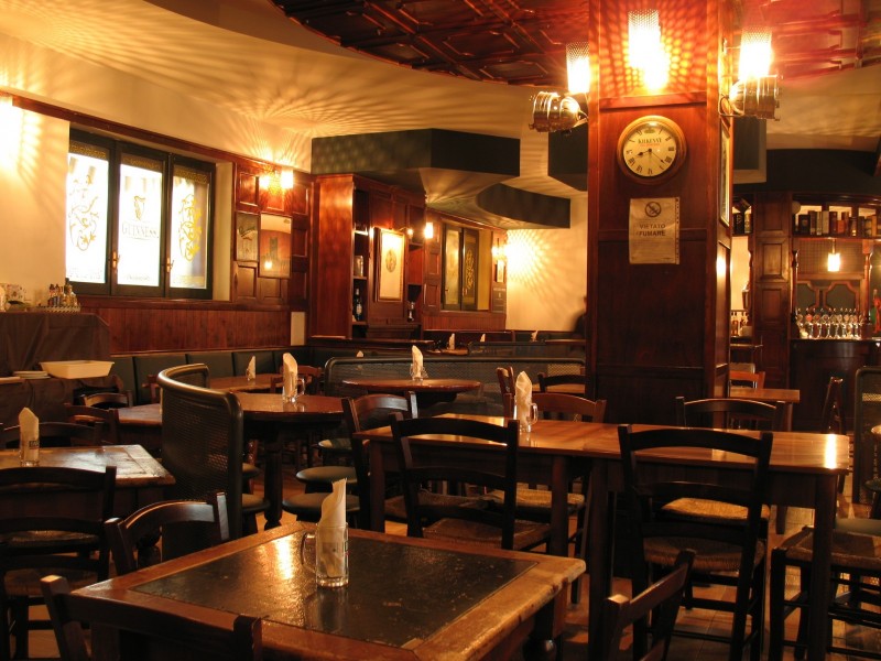 cream irish pub matera