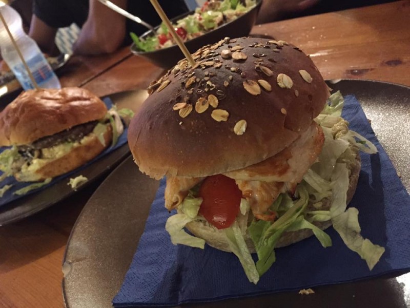 hamburger oktoberfest di bari