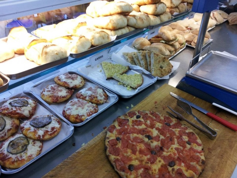 focaccia panificio https://www.facebook.com/atenafocacce