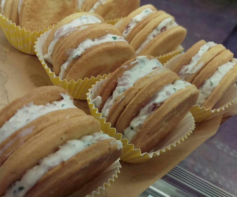 macarons di oriente bari https://www.facebook.com/oriente.rosticceria?fref=photo