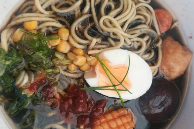 waraku ristorante giapponese roma prenestino miei ramen preferiti a roma ramen shoyu soia noodles brodo cena bistrot