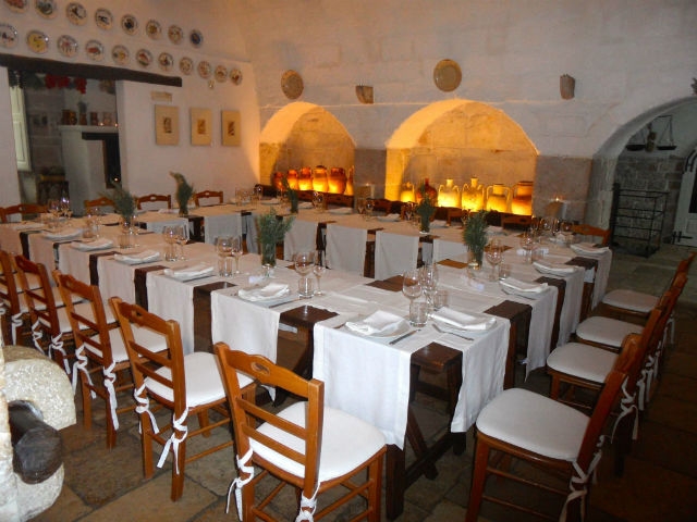 sposarsi in puglia matrimonio masseria barbera minervino murge foto da facebook https://www.facebook.com/masseria.barbera/photos/a.1555523748066435.1073741826.1555523708066439/1665872800364862/?type=3&theater