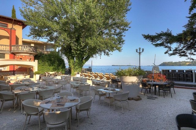 la darsena lago garda