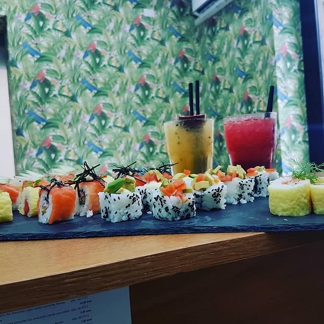 sushi & capirinha