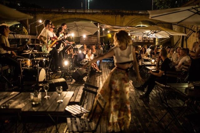 locali sul tevere lian club