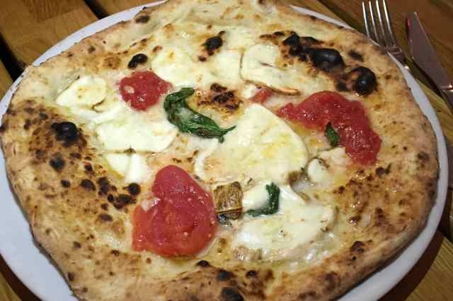 milano pizza gourmet pizzeria cena frijenno magnanno