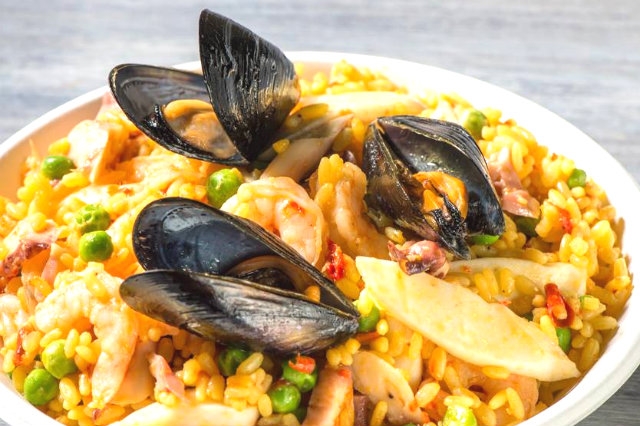 eatica milano paella