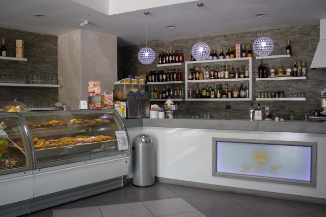 redattori licheri doc lounge bancone