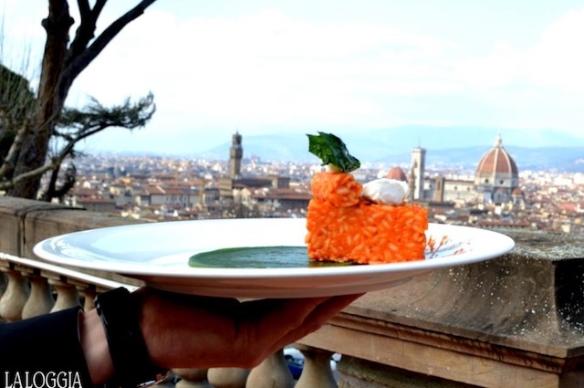 la loggia del piazzale michelangelo firenze
https://www.facebook.com/laloggiapiazzalemichelangelo/photos/a.998582900254859.1073741829.256259827820507/1541585682621242/?type=3&theater