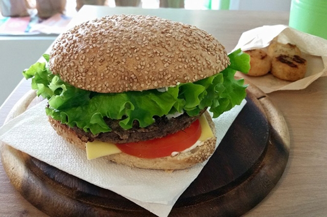 universo vegano fast food brescia