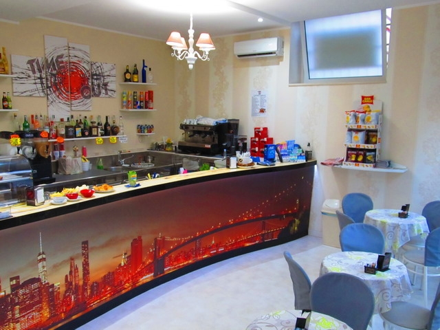 time out cafè putignano aperitivo cena puglia bar caffetteria risto