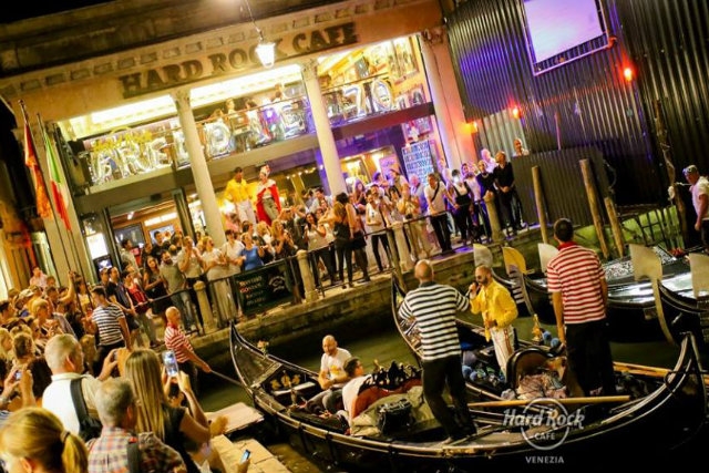hard rock halloween