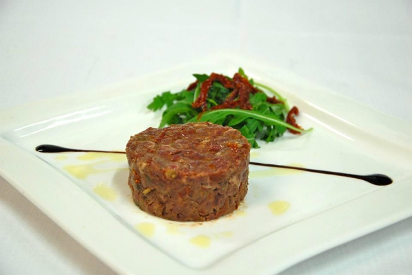 xbacchus tartare carne prati vincenzo viola taglio coltello ti consiglio 5 tartare imperdibili roma